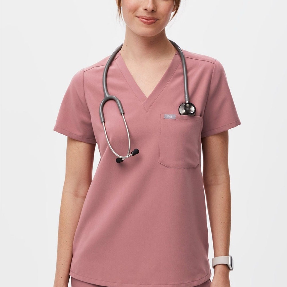 Figs Women's Mauve V-Neck Short Sleeve Top